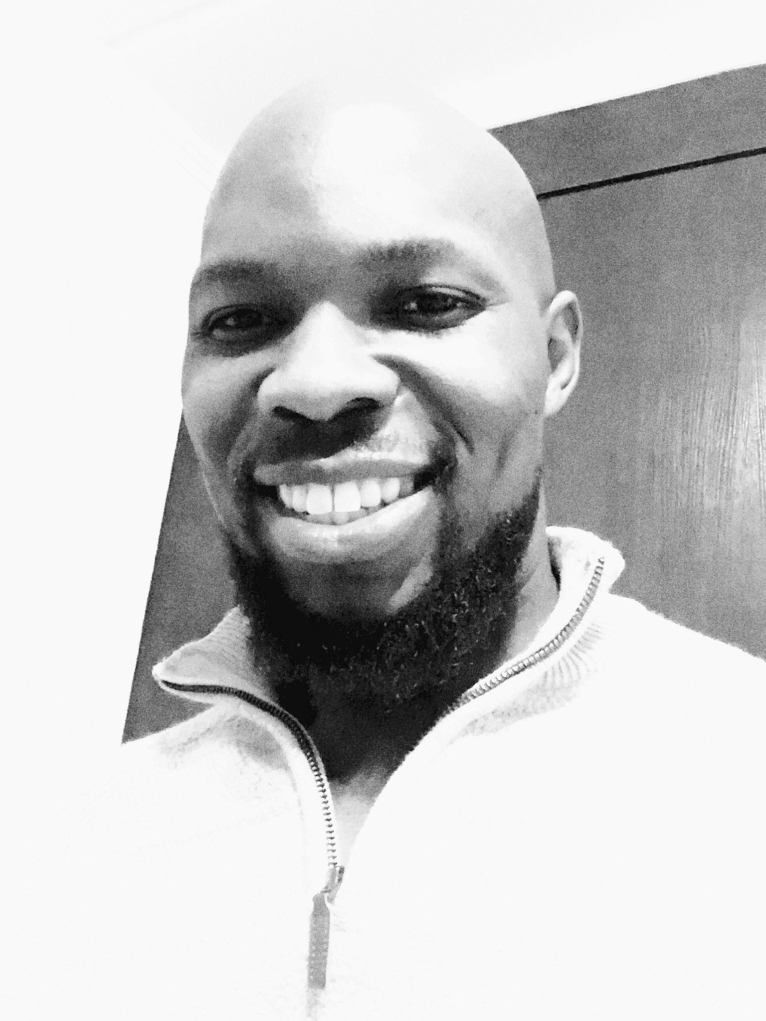 MthaTshuma's profile picture.