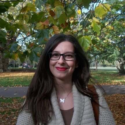 Lector in English @UNI_FIRENZE | Researcher in early modern & Restoration drama | PhD from @KingsCollegeLon | FHEA | Theatre reviewer | She/her