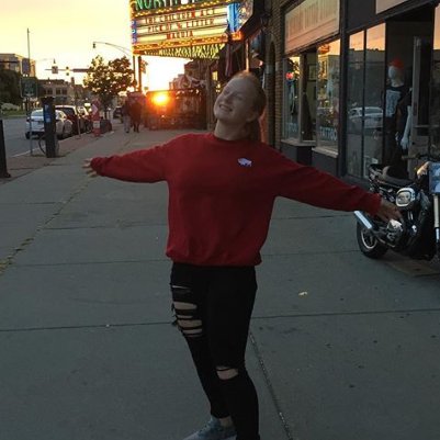 beccaoc5's profile picture. SMH 2020