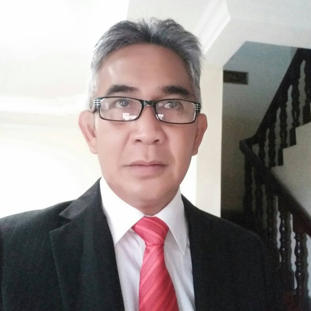 oil rig engineer expert
works in keppelcorps singapore