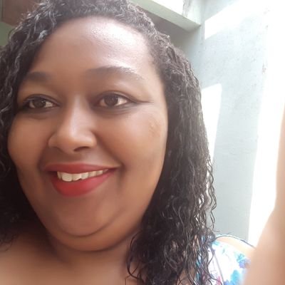 cristianecheila's profile picture. 