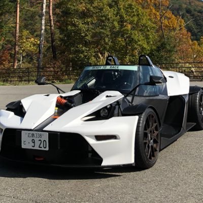 Jake Hiro Satoh A Twitter セグメンテーションピラミッド 顧客層分類 スキミング層はファッションリーダーと呼ばれ 情報の発信源 この層を自店に取り込む事が大切 下層に行く程価格反応度が高く 上層程高額商品でも購入の確率が高い ロジャース採用者分布曲線が Jake Hiro Satoh A Twitter セグメンテーションピラミッド 顧客層分類 スキミング層はファッションリーダーと呼ばれ 情報の発信源 この層を自店に取り込む事が大切 下層に行く程価格反応度が高く 上層程高額商品でも購入の確率が高い ロジャース採用者分布曲線が