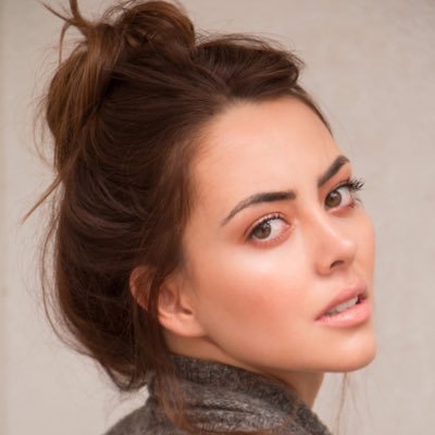 ◽️TV Host / Conductora de @Ftv_MatutinoEx ◽️Abogada ◽️Nuestra Belleza Querétaro 16-17 ◽️Modelo