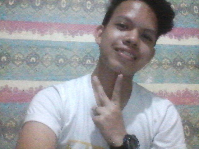 josua083's profile picture. 