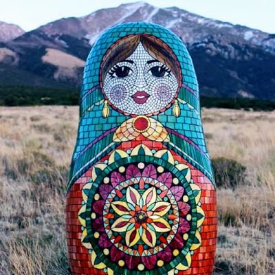 zaeboshechka's profile picture. Unpoetic shit that nullifies context.