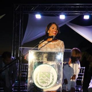 Alcaldesa y Presidenta del Partido Popular Democrático en Salinas