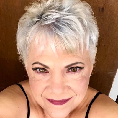 Born and raised in the New Orleans area, Wife and mother of four, grandmother of eight. Liberal democrat for life. Resisting! #SaveUSa #isthisstillamerica