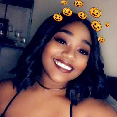 👸🏾