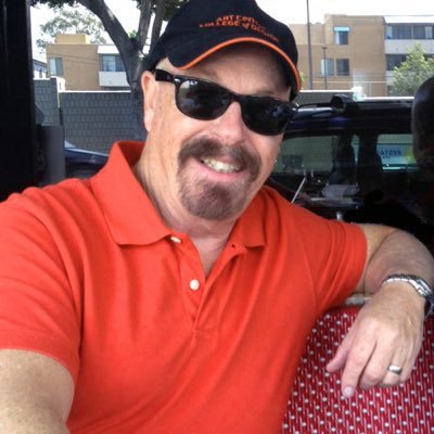tom_freyer's profile picture. Produced Screenwriter|Director