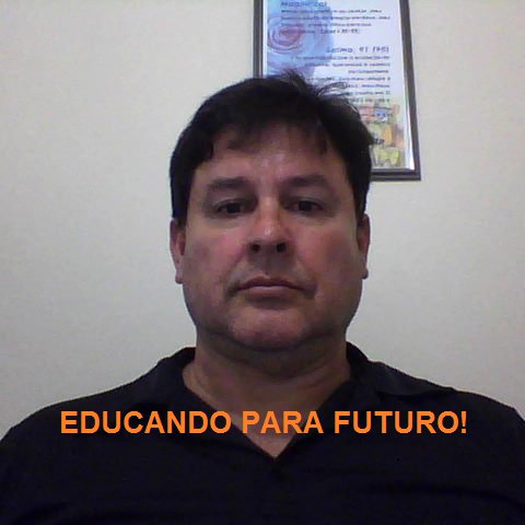 Empoderamento pela educação.
Vivendo e Sonhando.
Construindo o futuro.