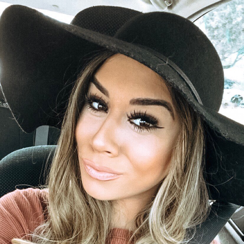 alexaamariee4's profile picture. 