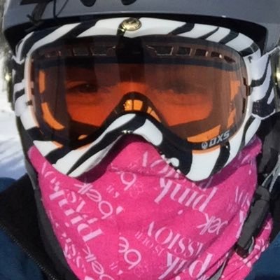 canoguzman's profile picture. In 40 characters NOT!