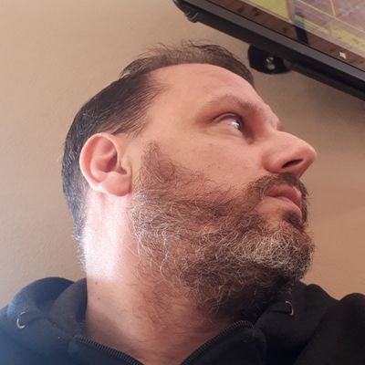 MainaNicolas's profile picture. 