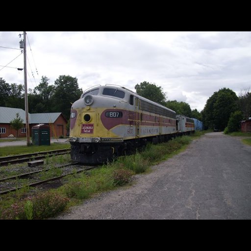 love to railfan i like Lego railroading,model railroading etc stuff about trains