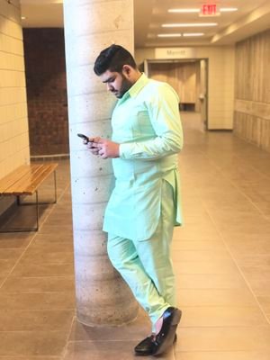 HarshSh20584173's profile picture. #programmer