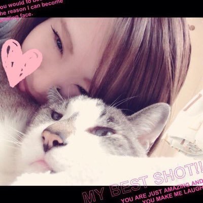 catxxx000's profile picture. ワンクーフー(@onekoofoo1)のBa.Vo.▼・ᴥ・▼＊ おっちょこちょいと言動ふにょもじは天賦の才。猫が好き。音が好き。言葉が好き。人と関わるのは少し怖いけど、人が生み出し・作り上げ・考え出すもの見ること感じることは大好き❀ 2021.01.21〜最愛の猫るぱんちゃん(19歳)お空へ🏙🌈ᓚᘏᗢ
