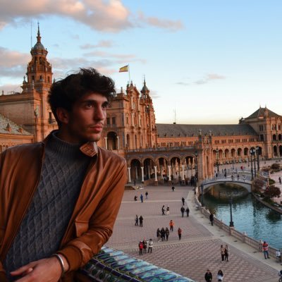 tomm_zamp's profile picture. Political Science and International Relations student - Unicatt Brescia