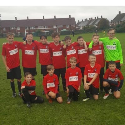 Heath Rangers Dortmund playing Sunday's in halewood JFL 2019/20. Sponsored by @ApecTaxis