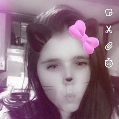 jennani79224824's profile picture. 