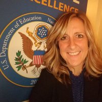 Carise Comstock (@chartsceo) Twitter profile photo