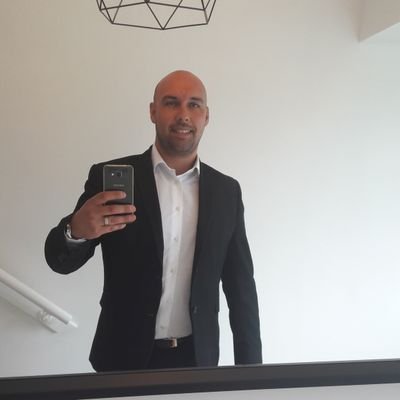 carl_mrcking's profile picture. Property Investment expert, TV estate agent, Daddy , Property guru, Nice guy