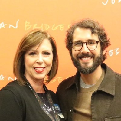ElaineKRod's profile picture. Lover of life, travel, fine wine, and music, and all things Josh Groban and Brad Paisley! Still a Twitter novice!