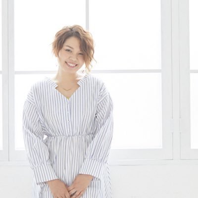 katsurumi's profile picture. シンガーソングライター(作詞家、作曲家、演奏家)。 趣味:ゴルフ。特技:料理。