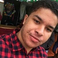 souvicttor's profile picture. 