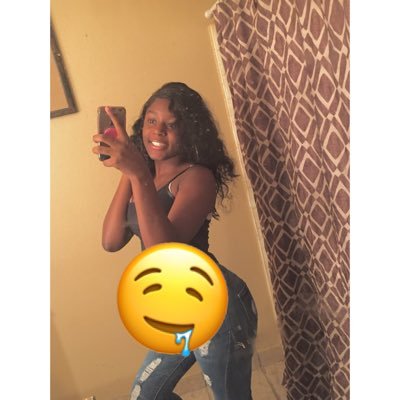 unique_daija's profile picture. Snapchat: Litdaijadawkins 🌚 insta: lolz.daija😊