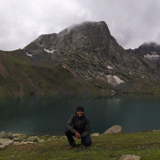 INDIAN 🇮🇳 
So called MECHANICAL ENGINEER!!!!!   Travel aficionado.... Adventure enthusiast!!  Food lover...