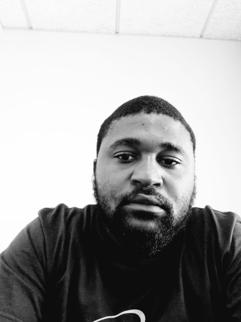 Lemzza's profile picture. 