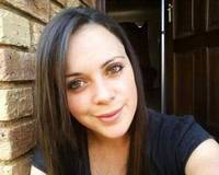 Erindea's profile picture. I am musician and i have 40 album. 5 album most hitest.