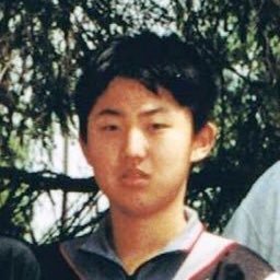 ミチンカス野郎 No Twitter 韓国の高校の 卒業アルバムと卒業式がやばすぎる 綺麗すぎる 制服も可愛いし かっこいいし羨ましい ソウル芸術高校 Http T Co Owvhabbjql