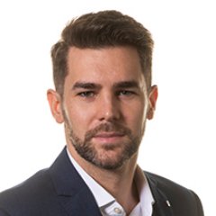 Associate Professor at Copenhagen Business School @CBScph Research on #servitization #platformbusinessmodels #deeptech #B2Bplatforms #ecosystems #AI