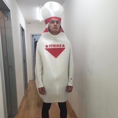 CyxlSOSmF9SCoMD's profile picture. あーあー