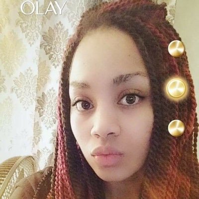 06DeeDee's profile picture. 