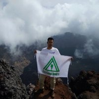 Julak ﻁar (@zulakbar__) 's Twitter Profile