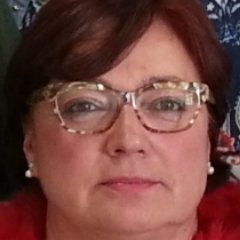 Enfermera. Master Cuidados UGR. Master eHealth UOC. Vocal Asenhoa.
Nunca perseguí la gloria.