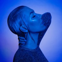 esthero(@theRealEsthero) 's Twitter Profile Photo