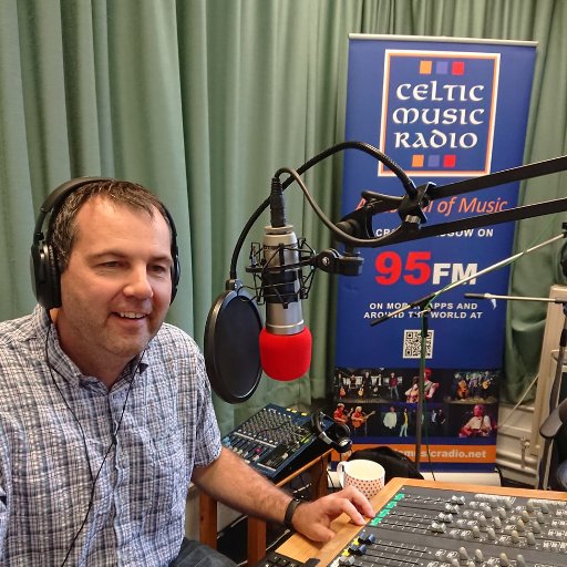 andrewhood's profile picture. Loves Tech, Ham radio GM7GDE, working for a very large global Techcom company. Can be heard on @celt95fm 📻 & DAB on Friday's from 8am. Lomond radio sat 5pm