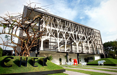 CherResort's profile picture. Cher resort is a tropical gateway that is set in the charming coastal town between Cha-am and Hua-Hin, on the North West coast of
the Gulf of Thailand.