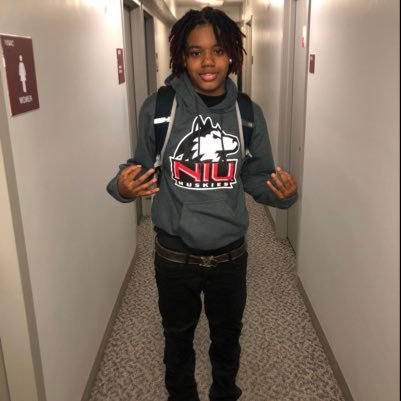 dlucky58568791's profile picture. 