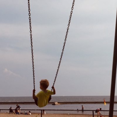 Rating Toronto's playgrounds, one playdate at a time. || Adventures featured on CBC’s Metro Morning and in the Globe & Mail.  ||  https://t.co/0aaBjPUbW9