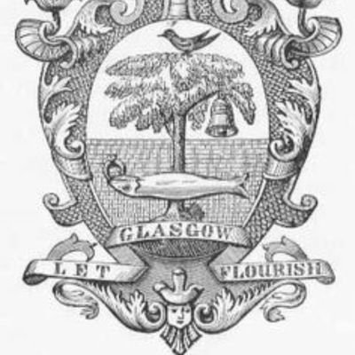 Collecting images of the many variations on the theme of Glasgow's coat of arms.
Snaps my own if not credited. Contributions welcome! #Glasgow 🌳🐦🔔🐟