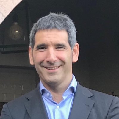 LH EUSKADIKO IRAKASLEA/
PROFESOR DE FP EUSKADI/
VET TEACHER AT FP EUSKADI