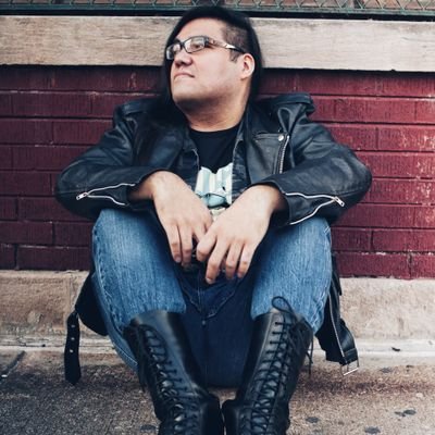 Chicago Metalhead. Gamer. Aspiring Comic creator/writer. Model. Actor. Musician. Owner of @MonsterMayhemCreations