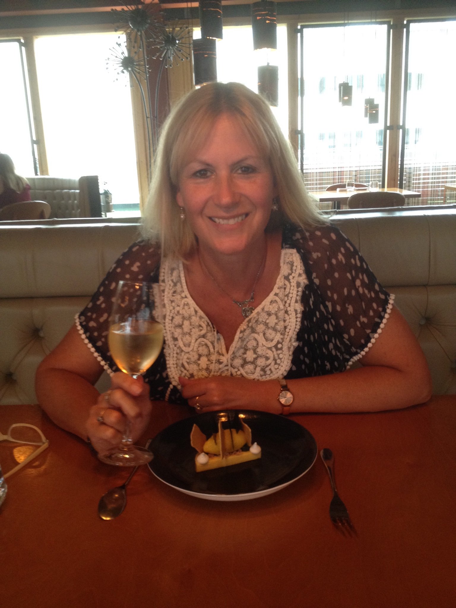 SarahTu09698471's profile picture. Clinical Specialist Hand Therapist for MFT for over 20 years. Passionate about animals & committed cake lover...