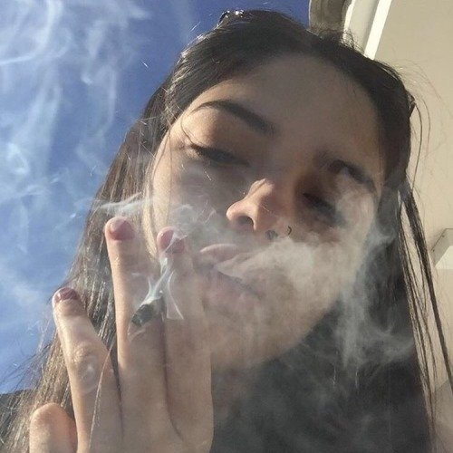 alexiastatix's profile picture. raw