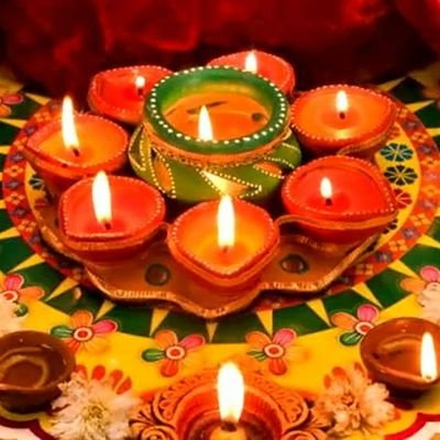 ArtiTiw61303537's profile picture. I'm not Fake..Reality is my Identity...