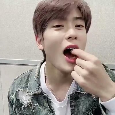 Sweeter than your first love, and also your valentine boy, Jaehyun is the name - 1 9 9 7
( roleplayer purposes only — OOC )